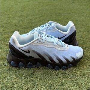 Nike Air Max DN8